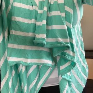 Vineyard vines cardigan